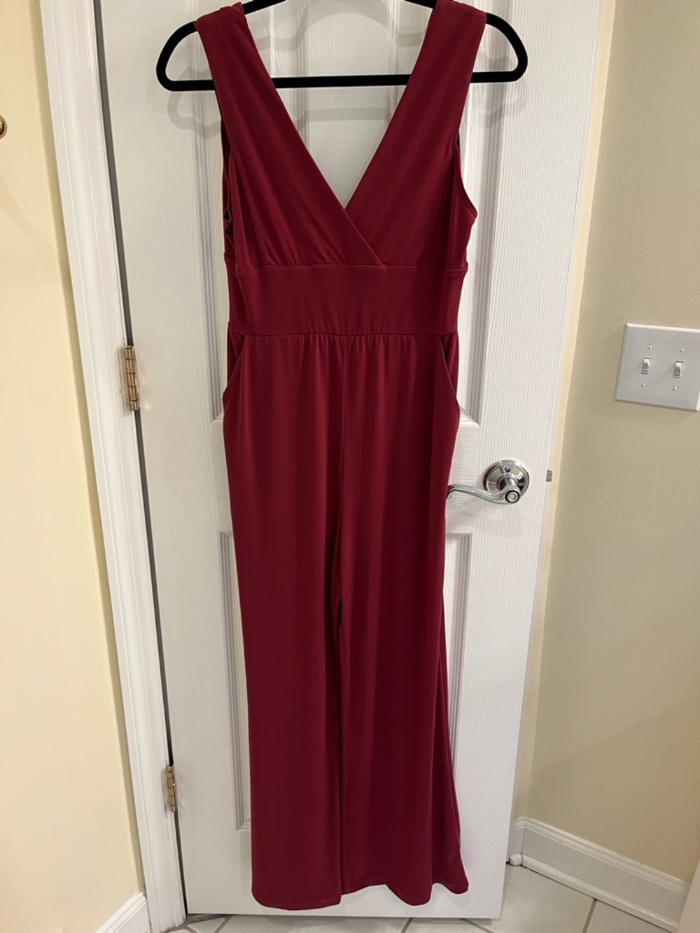 BCBGeneration Sleeveless V-Neck Wide-Leg Jumpsuit in Wine